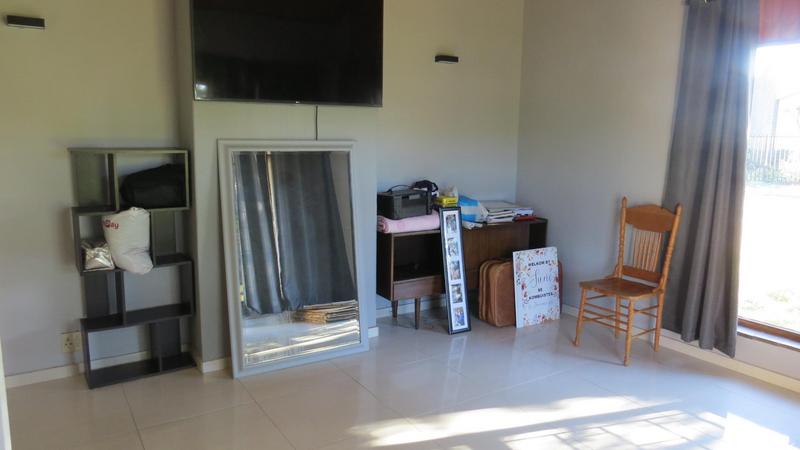 3 Bedroom Property for Sale in Panorama Western Cape